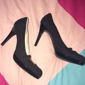 Unisa black velvet pumps size 10M